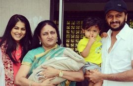 Riteish Deshmukh, Genelia D’Souza, son, rahyl, housefull 3