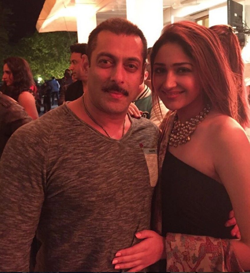 Sayyeshaa, Shivaay, Ajay Devgn, Sayyeshaa bano, Sayyeshaa in Shivaay, Shivaay Sayyeshaa, Sayyeshaa pics, Sayyeshaa movies, Sayyeshaa hot photos, Sayyeshaa life, Sayyeshaa biography, Sayyeshaa shaheen, Sayyeshaa dilip kumar, entertainment news, bollywood news, bollywood hindi news