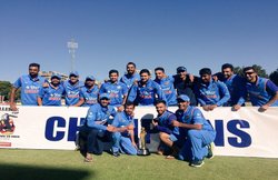 IND vs ZIM: धोनी बने दुनिया के दूसरे सफलतम कप्तान, पूरी सीरीज में टीम इंडिया ने खोए सिर्फ 3 विकेट