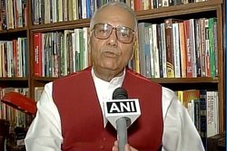 मोदी सरकार पर बरसे यशवंत सिंहा, कहा- पाकिस्तान नीति से कुछ भी नहीं निकलेगा