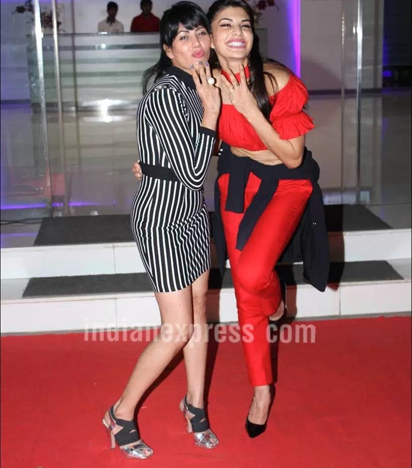 aishwarya rai bachchan, abhishek baachchan, housefull 3, akshay kumar, jacqueline fernandez, aishwarya, abhishe, aishwarya pics, abhishek pics, salim khan, salman khan, helen, housefull 3 screening, housefull