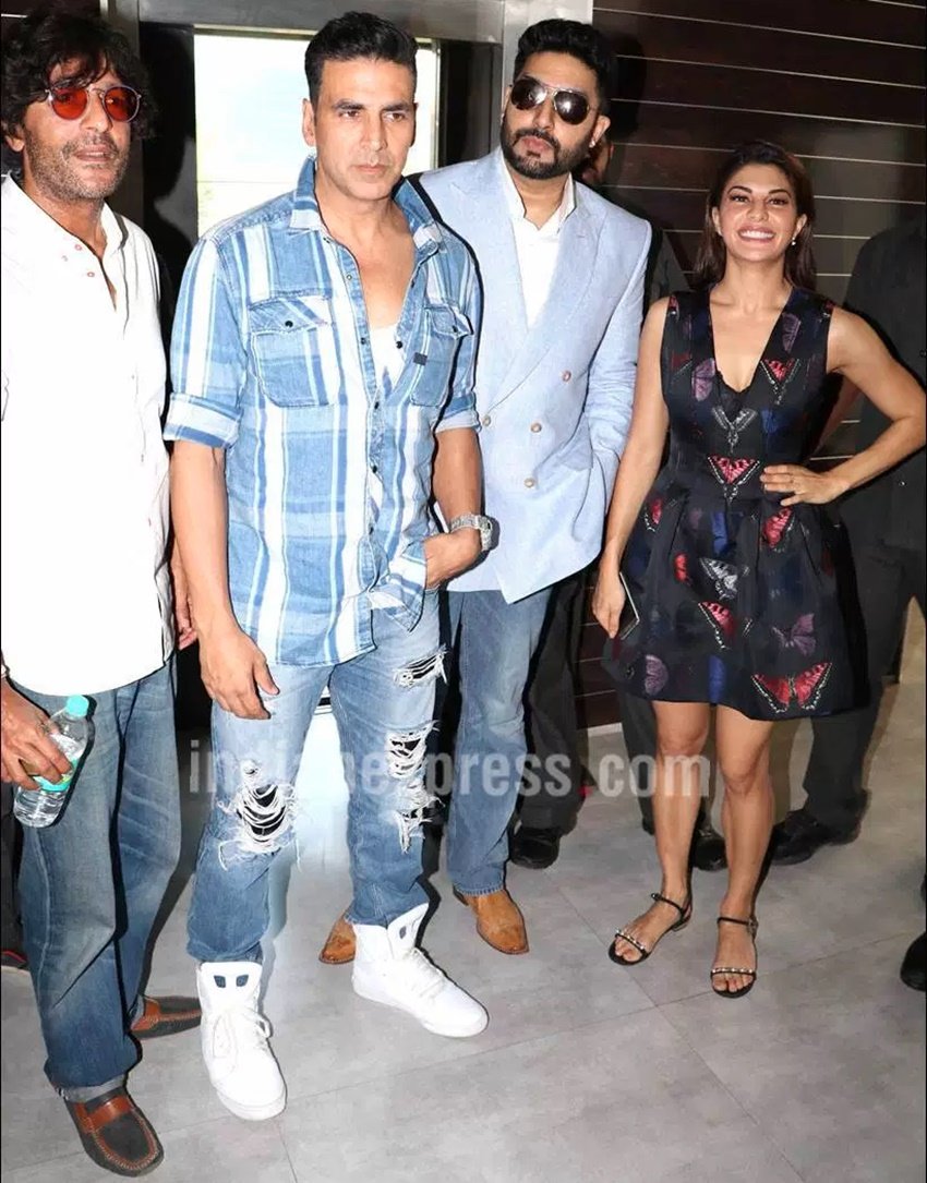 aishwarya rai bachchan, abhishek baachchan, housefull 3, akshay kumar, jacqueline fernandez, aishwarya, abhishe, aishwarya pics, abhishek pics, salim khan, salman khan, helen, housefull 3 screening, housefull
