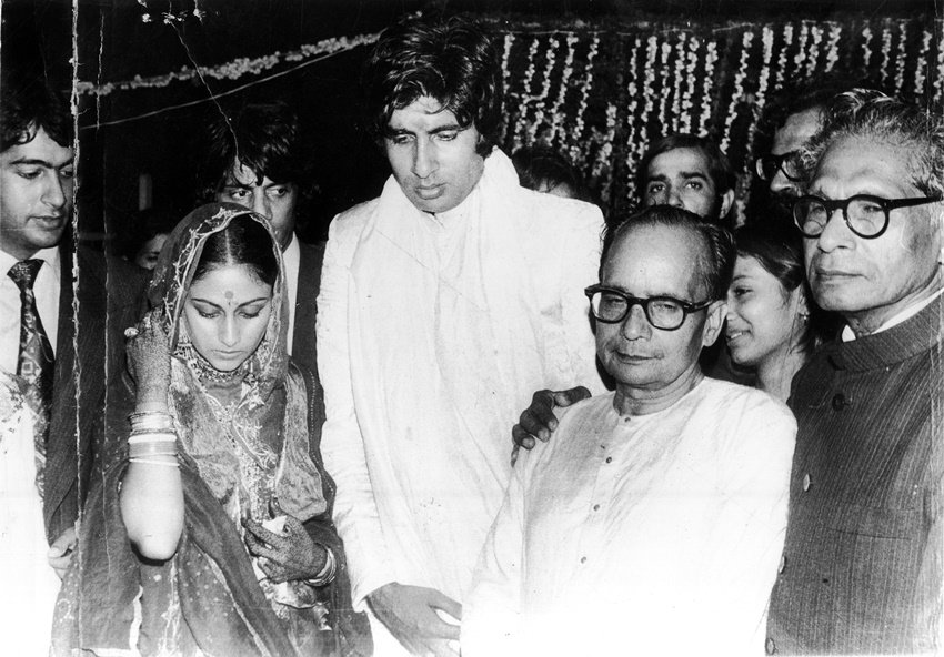 amitabh bachchan, jaya bachchan, amitabh bachchan Latest News, amitabh bachchan wedding anniversary, amitabh bachchan jaya wedding anniversary, amitabh bachchan jaya bachchan wedding anniversary, amitabh bachchan 43rd wedding anniversary, big b wedding aaniversary, big b jaya wedding anniversary, big b jaya, big b marraige anniversary, amitabh bachchan pics, amitabh jaya bachchan pics, jaya bachchan pics, jaya bachchan wedding anniversary, entertainment news