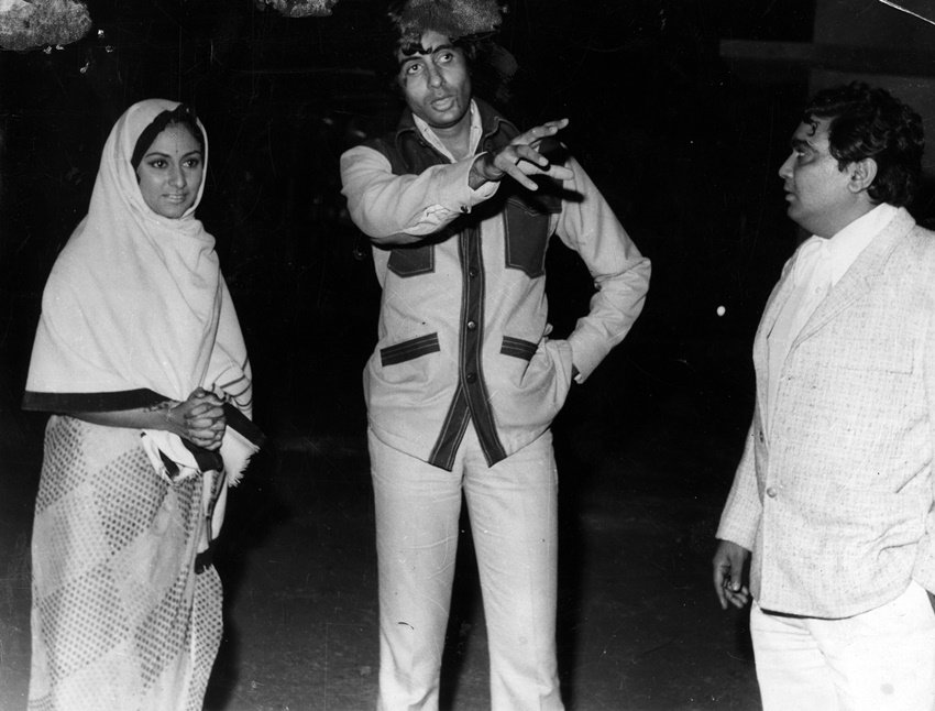 amitabh bachchan, jaya bachchan, amitabh bachchan Latest News, amitabh bachchan wedding anniversary, amitabh bachchan jaya wedding anniversary, amitabh bachchan jaya bachchan wedding anniversary, amitabh bachchan 43rd wedding anniversary, big b wedding aaniversary, big b jaya wedding anniversary, big b jaya, big b marraige anniversary, amitabh bachchan pics, amitabh jaya bachchan pics, jaya bachchan pics, jaya bachchan wedding anniversary, entertainment news