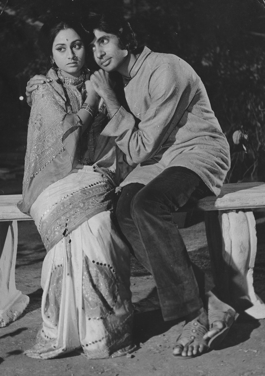 amitabh bachchan, jaya bachchan, amitabh bachchan Latest News, amitabh bachchan wedding anniversary, amitabh bachchan jaya wedding anniversary, amitabh bachchan jaya bachchan wedding anniversary, amitabh bachchan 43rd wedding anniversary, big b wedding aaniversary, big b jaya wedding anniversary, big b jaya, big b marraige anniversary, amitabh bachchan pics, amitabh jaya bachchan pics, jaya bachchan pics, jaya bachchan wedding anniversary, entertainment news