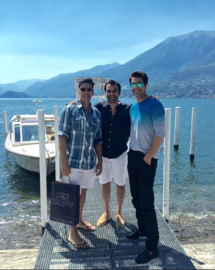 जब उन्हें पता लगा कि अक्षय भी वहीं हैं तो वो तुरंत राहुल के साथ उनसे मिलने पहुंच गईं