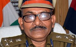 बिहारः कानूनी वर्दी पर जंगलराज का खौफ, बदमाशों ने दी DIG को धमकी, 20 लाख दो वरना परिवार को उड़ा देंगे