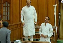 vijendra gupta, vijendra gupta delhi assembly, delhi assembly, bjp delhi assembly, arvind kejriwal, BJP mla video, bjp mla delhi assembly, delhi news, india news