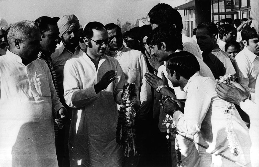 Sanjay Gandhi, Sanjay Gandhi Pics, Sanjay Gandhi Photos, Sanjay Gandhi Images, Sanjay Gandhi Birth Anniversary, Sanjay Gandhi Archives photos, Sanjay Gandhi Archives Pics, Sanjay Gandhi Indian Express, Indian Express Archives, Indian Express