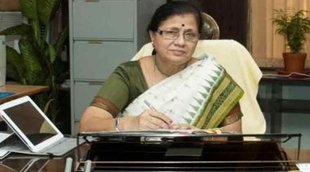 pondicherry, Pondicherry University, pondicherry VC, Chandra Krishnamurthy, HRD ministry, smriti irani, UGC, pondicherry VN resigns, india news, pondicherry university news, latest news