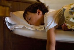 parants, bed wet, child, lifestyle news, पेरेंट्स,गीला बिस्तर,बच्चा,नींद
