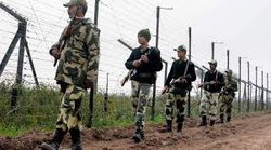  राजस्थान: BSF ने सीमा से तस्कर को किया गिरफ्तार, हथियार किए जब्त
