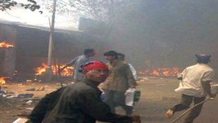 Gulbarga Society massacre, 2002 Gujarat riots, Ehsan Jafri,India, Gujarat, unrest, conflicts and war, act of terror, massacre