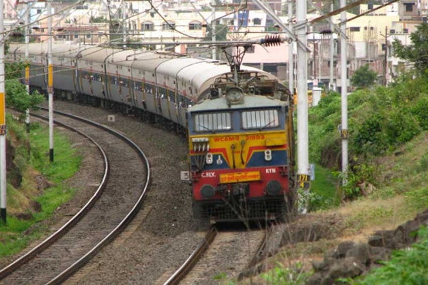 Indian Railway, IRCTC, IRCTC train coach booking, train, commuters, suresh prabhu, online ticket booking, online train coach booking, indian railways booking, coach booking in indian railways, train coach booking price, train coach booking package, whole train booking facility, IRCTC Whole train booking, whole train booking price, online ticket booking, India News