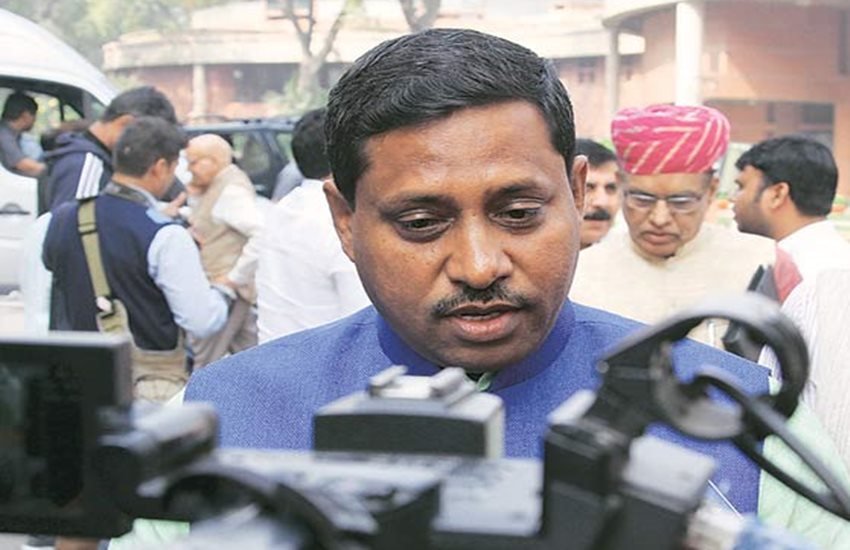 ram shankar Katheria, saffronisation, Hrd
