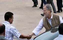 केजरीवाल ने LG से कहा- चाहे जो कर लो, मोदी आपको कभी उपराष्‍ट्रपति नहीं बनाएंगे