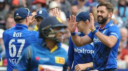Cricket Score, England (Eng) vs Sri Lanka (SL), 4th ODI: जीत के साथ इंग्लैंड की सीरीज पर अजेय बढ़त
