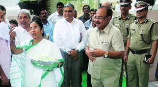 "Mamata Banerjee, west bengal expenditure, financial year 2015-16, bengal financial year 2015-16, west bengal Assembly polls, Assembly polls, west bengal news