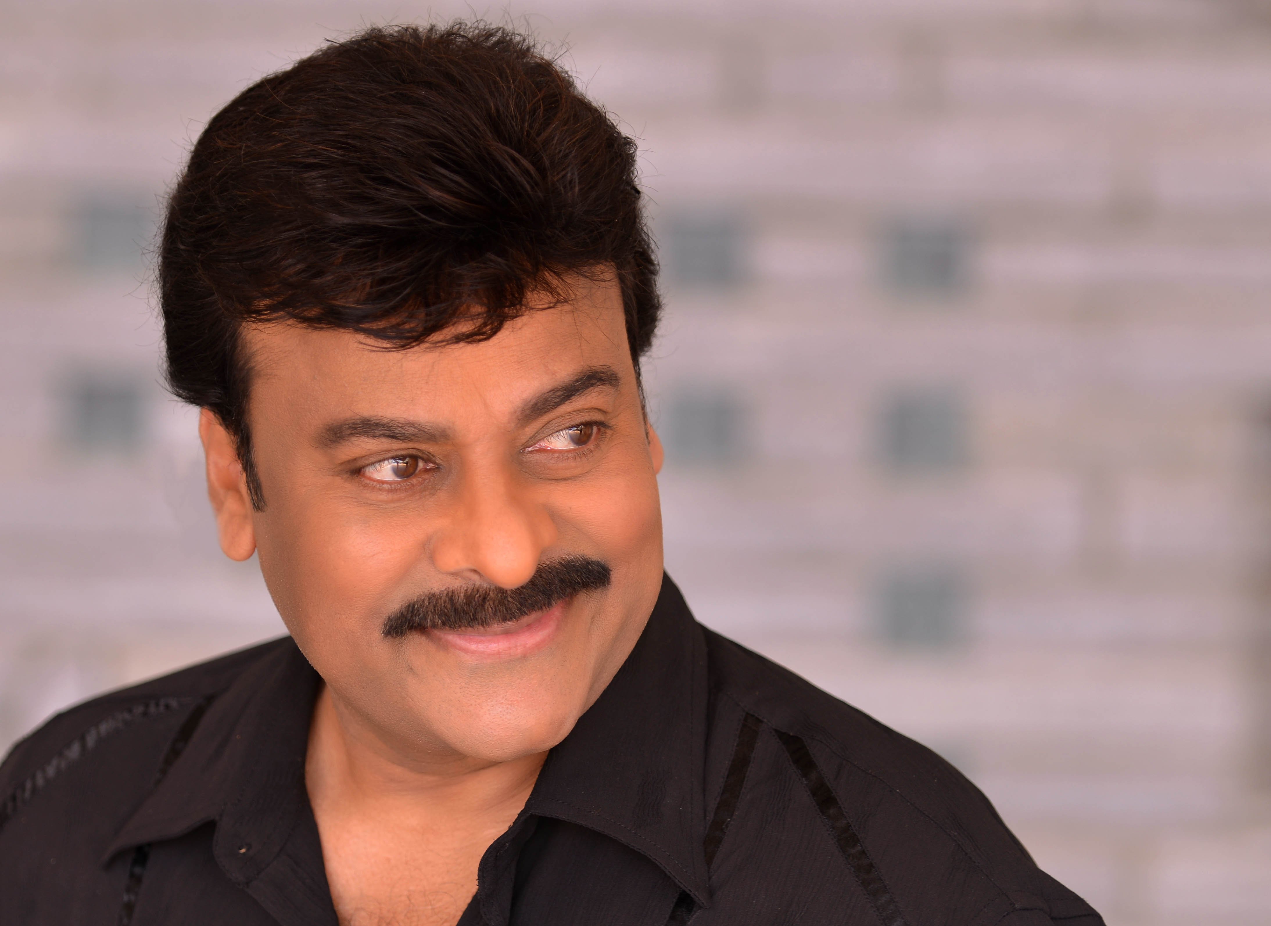 Telugu, Tollywood, Deepika padukone, Chiranjeevi, Film, Debut, Kathilantodu, India, News, Entertainment