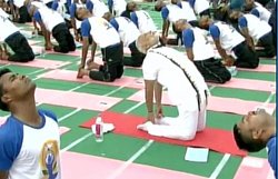 International Yoga Day 2016: PM नरेंद्र मोदी ने कहा- योग का किसी धर्म से संबंध नहीं
