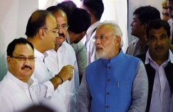 FDI 100 फीसदी कर मोदी सरकार ने अच्‍छा किया पर वह और बेहतर कर सकती थी, जानिए कैसे