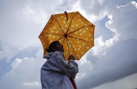 monsoon, cloud, rain, heat, rise in temprature, jansatta, duniya mere aage, column, jansatta, prayag shukl