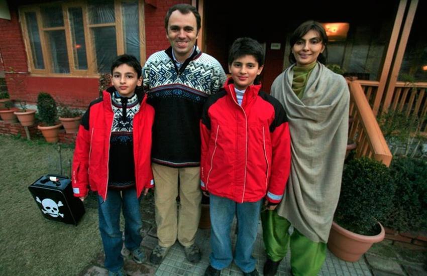 omar abdullah, payal abdullah, omar abdullah latest news, omar abdullah wife, omar abdullah wife payal, jammu and kashmir, omar abdullah bunglow, priyanka gandhi, omar abdullah Jammu and Kashmir, omar abdullah J&K, Former J&k CM omar abdullah, omar abdullah Congress, Latest News, Politics News, jansatta