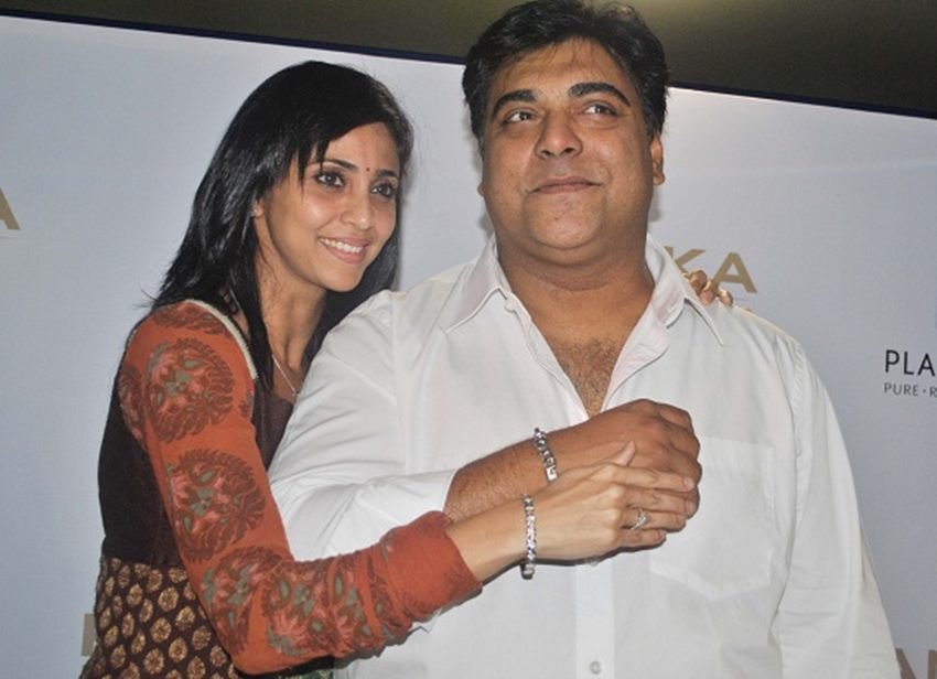 no dating clause, tv industry, television industry, love during show, ishita dutta, rishto ka saudagar baazigar, tv news, entertainment news, shakti anand, sai devdhar, raqesh vashisth, rishi dogra, gurmeet chaudhary, debina benerjee, sajeev seth, lata sabharwal, arjun punj, gurdeep kohli, hiten tejwani, gauri pradhan, vivian d sena, barkha bisht, ram kapoor, gautami gadgil