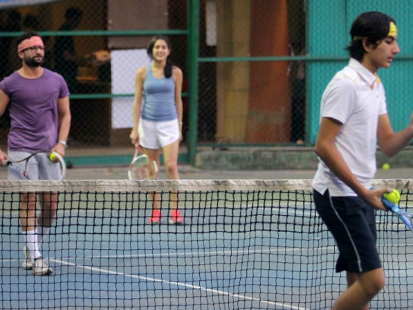 saif ali khan, sara ali khan, sara ali khan tennis, ibrahim ali khan, saif ali khan daughter, saif ali khan son, saif ali khan sara pics, sara ali khan pics, sara ali khan latest pics, sara ali khan pictures, sara ali khan tennis pics, sara ali khan ibrahim ali khan new pictures, saif ali khan sara ali khan pics, saif sara ibrahim tennis pics, sara ali khan ibrahim pics, Entertainment News, Bollywood, Jansatta