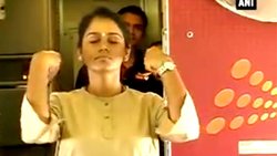Yoga Day: Spicejet ने जमीन से 35000 ऊंचे आसमान में कराया हाई ऑन योगाभ्यास