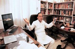 अरविंद सुब्रमण्‍यम को बचाने पर स्‍वामी का जेटली पर हमला, बोले- मुझे उनसे मतलब नहीं, मैं PM से बात करता हूं