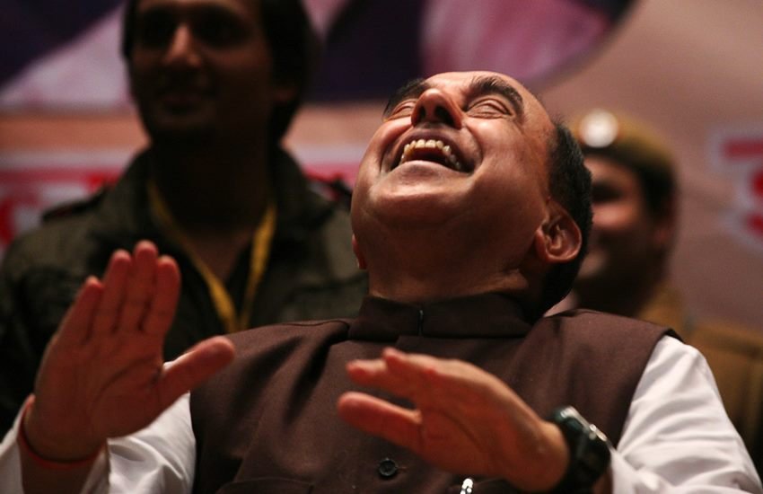 subramanian swamy, arun jaitley, subramanian swamy jaitley, subramanian swamy black money, subramanian swamy news, subramanian swamy BJP, black money india, income tax, abolish income tax, finance ministry