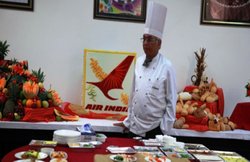 Airplanes में मिलने वाले बेस्वाद भोजन को स्वादिष्ट बनाएगी TajSATS