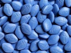 वायग्रा : कभी वेश्या के हाथों ग्राहक के कत्ल की वजह बनी थी, 20 साल में पहली बार बिना डॉक्टरी सलाह के बिकेगी