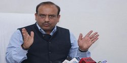 विजेंद्र गुप्ता के कार्यालय में तैनात कर्मचारियों को सरकार ने हटाया