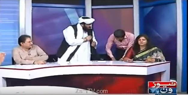 Pakistan, Hafiz Hamdullah, Marvi Sirmed, Nadia Mirza Show, Rape, Violence, abusing women on live tv, pakistan live tv fight,