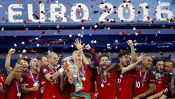 Euro 2016: गोवा में हिंदू देवता की प्रतिमा पर फुटबॉल टीम के फैन ऐसा नेकलेस चढ़ाया कि हुआ गिरफ्तार?