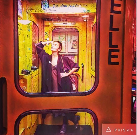 इन दिनों बर्लिन घूम रहीं आलिया ने शेयर की ये तस्वीरें ।