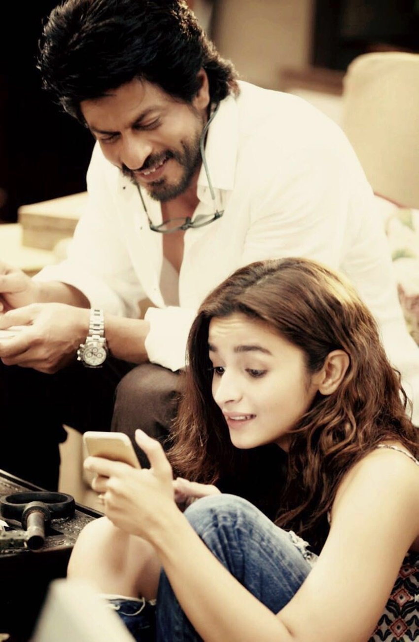 Dear Zindagi, Shah Rukh Khan, Alia Bhatt, SRK, Alia, SRK Alia, SRK Alia movie, SRK Alia bhatt, SRk Alia next, gauri shinde next, Dear Zindagi, Shah Rukh Khan Alia Bhatt, Gauri Shinde Dear Zindagi, Entertainment