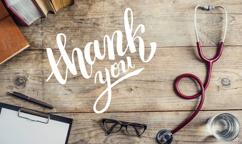 इस दिन पूरे देश में ग्रीटिंग संदेश, बुके, ई-कार्ड, मैसेज आदि के जरिए डॉक्टर्स का अभिवादन किया जाता है। मेडिकल प्रोफेशन की ओर से मेडिकल स्टूडेंट्स को बढ़ावा देने के लिए स्कूल और कॉलेज में कई तरह के प्रोग्राम किए जाते हैं।