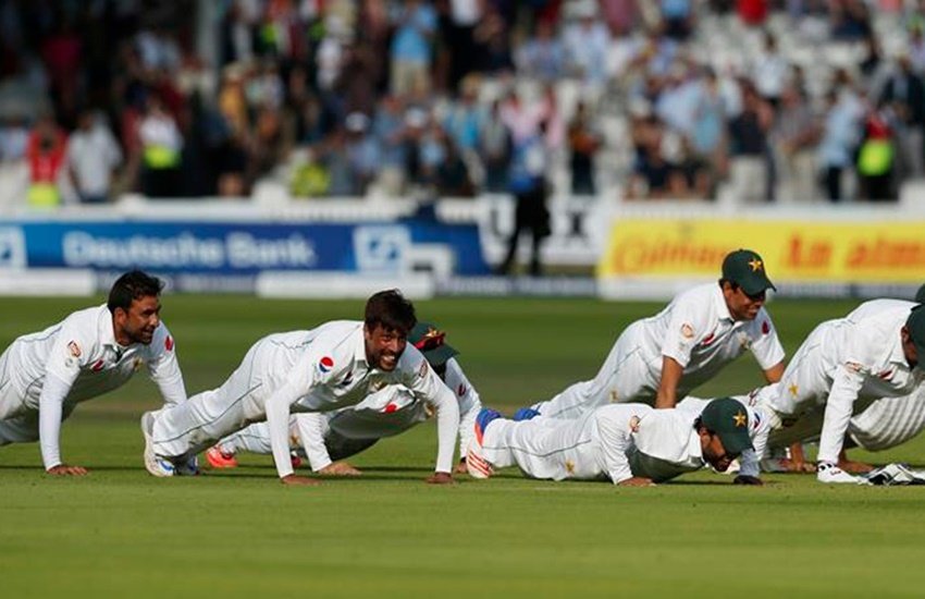 England vs Pakistan, Eng vs Pak, Pak vs Eng, Pakistan win, Pakistan push up, Pakistan celebration, Pakistan cricket, Cricket Pakistan, sports news, sports, cricket news, Cricket, Photos, Pics, Pictures