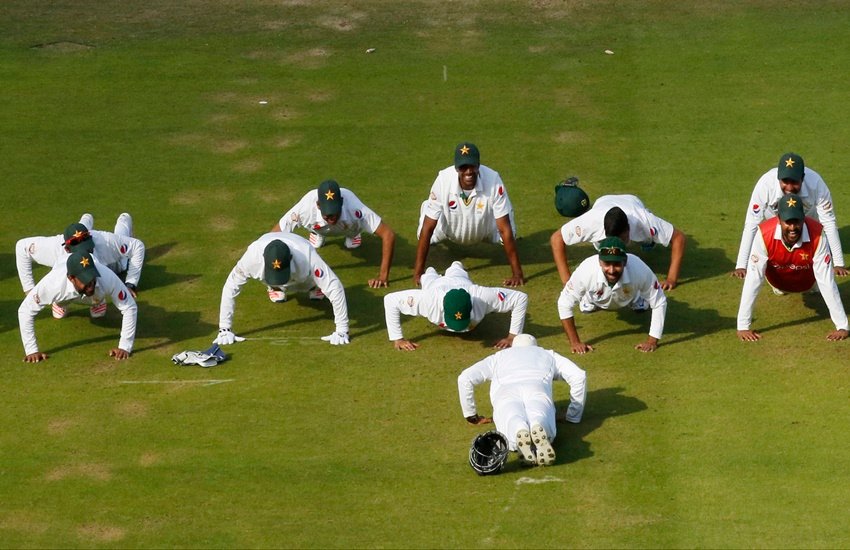England vs Pakistan, Eng vs Pak, Pak vs Eng, Pakistan win, Pakistan push up, Pakistan celebration, Pakistan cricket, Cricket Pakistan, sports news, sports, cricket news, Cricket, Photos, Pics, Pictures