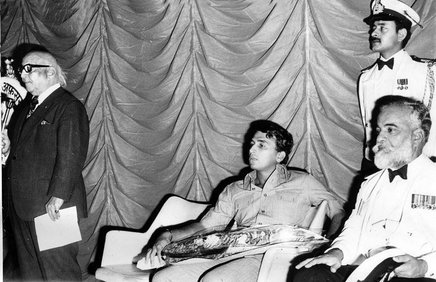 sunil gavaskar, sunil, gavaskar, sunny, sunil gavaskar birthday, gavaskar birthday, sunil gavaskar records, gavaskar records, gavaskar photos, gavaskar indian cricket, cricket india, cricket