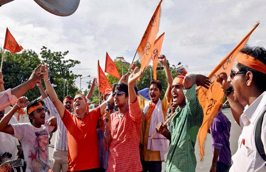 Bangladesh Hindu priest, Hindu priest in Bangladesh, Bangladesh Hindu, Hindu Priest stabbed, Bangladesh news, Bangladesh latest news, Bangladesh News Today