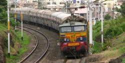 IRCTC का शानदार ऑफरः टिकट पर 20 रुपए एक्स्ट्रा चार्ज देकर पाएं 10 लाख का इंश्योरेंस