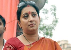 ईरानी के पहुंचते ही दिल्ली यूनिवर्सिटी टीचर्स संघ का खालसा जमावड़ा