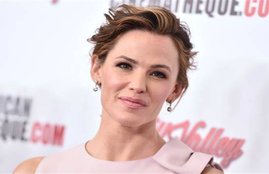 Actress Jennifer Garner, Floods Victim, Jennifer Garner news, Jennifer Garner latest news