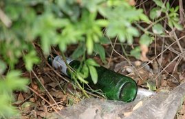 Liquor, Spurious Liquor, Desi Liquor, Side Effects of Country Liquor, Desi Wine, Liquor Tragedy, Uttar Pradesh Liquor, Crime, Akhilesh Yadav, India News, Jansatta