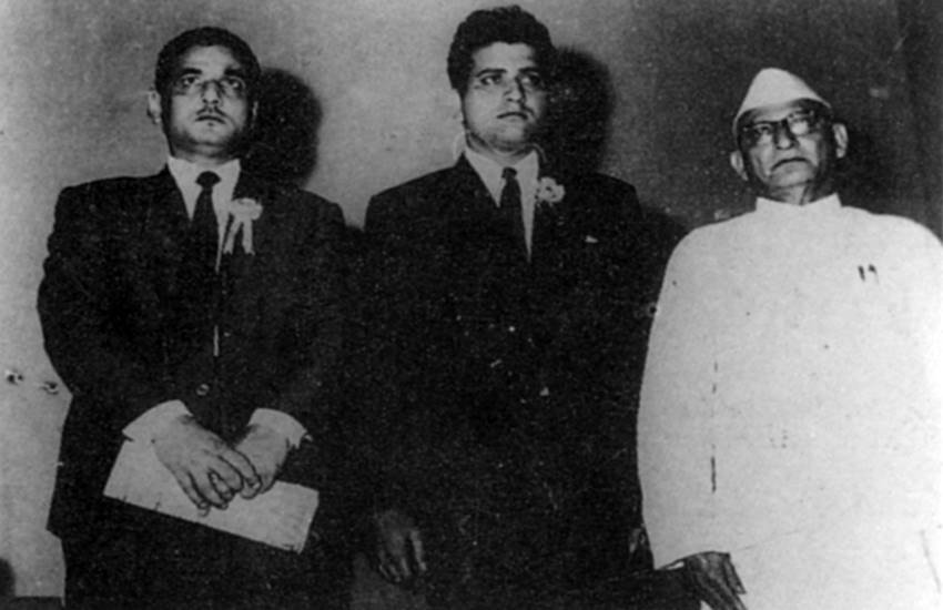 Manoj Kumar, Bharat Kumar, Patriot Actors, Bollywood legends, Veteran Actor, Koi Jab Tumhara, Patthar ke sanam, Happy Birthday Manoj Kumar, Manoj Kumar turns 79, Manoj Kumar interesting facts, Manoj Kumar rare pictures, Bharat Kumar, Om Shanti Om, Shah Rukh Khan and Farah Khan, Upkaar, Kranti, Dilip Kumar