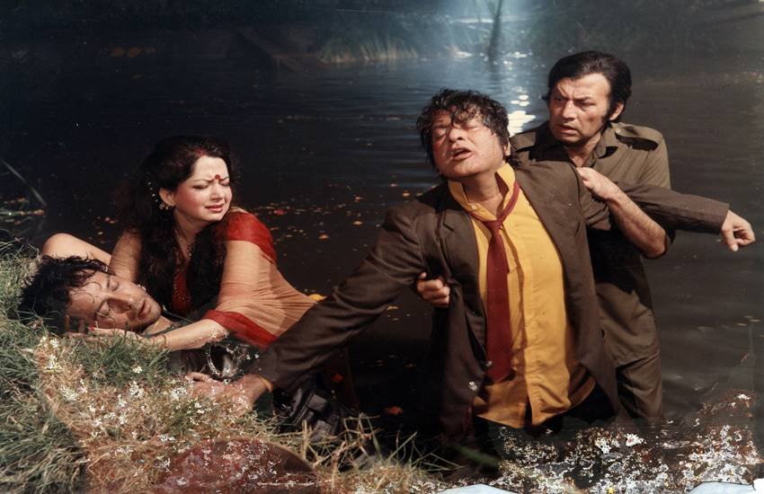 Manoj Kumar, Bharat Kumar, Patriot Actors, Bollywood legends, Veteran Actor, Koi Jab Tumhara, Patthar ke sanam, Happy Birthday Manoj Kumar, Manoj Kumar turns 79, Manoj Kumar interesting facts, Manoj Kumar rare pictures, Bharat Kumar, Om Shanti Om, Shah Rukh Khan and Farah Khan, Upkaar, Kranti, Dilip Kumar